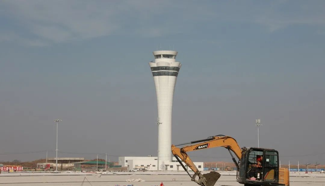 貨運機場屋面及墻面選材方案，壽命可達50年以上！